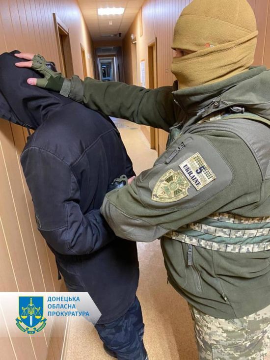 СБУ задержала агентов, которые "сливали" данные об ВСУ и наводили ракеты на школы, среди них – учитель (фото)