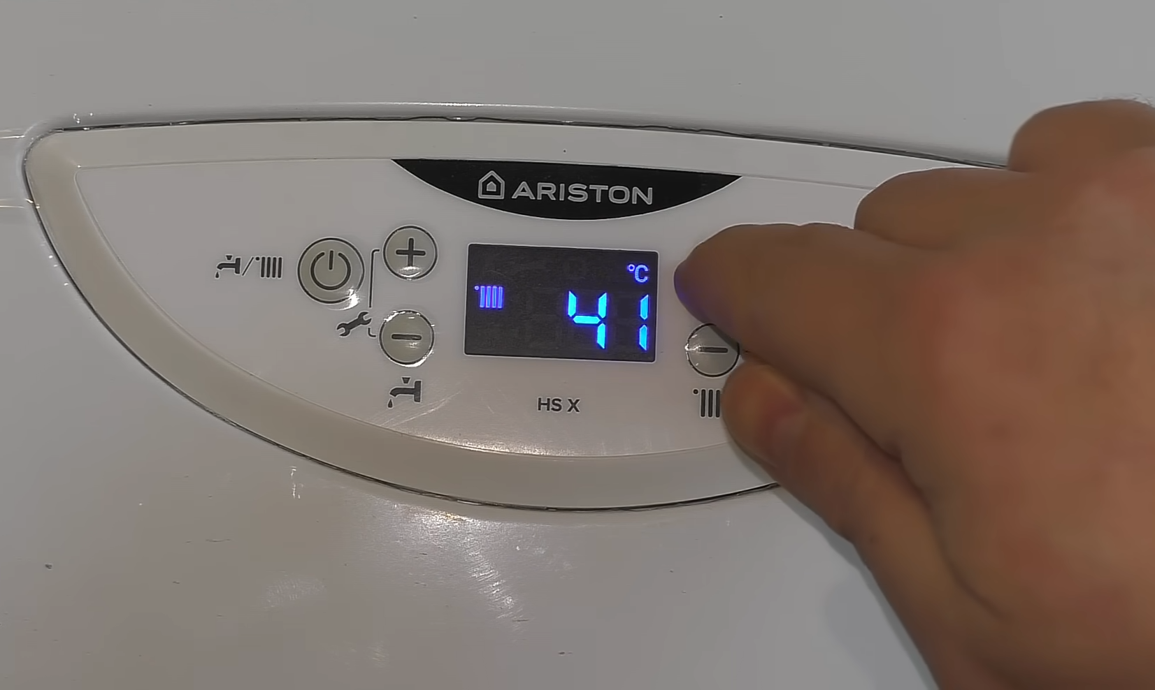 Графік відключення газу на 12 листопада в Рівненській області: повний список населених пунктів, де обмежать постачання